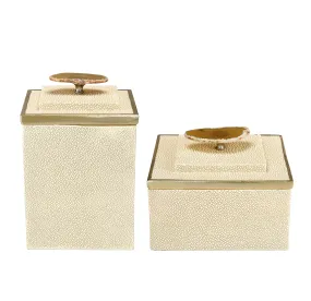 Benner Trays & Bowls