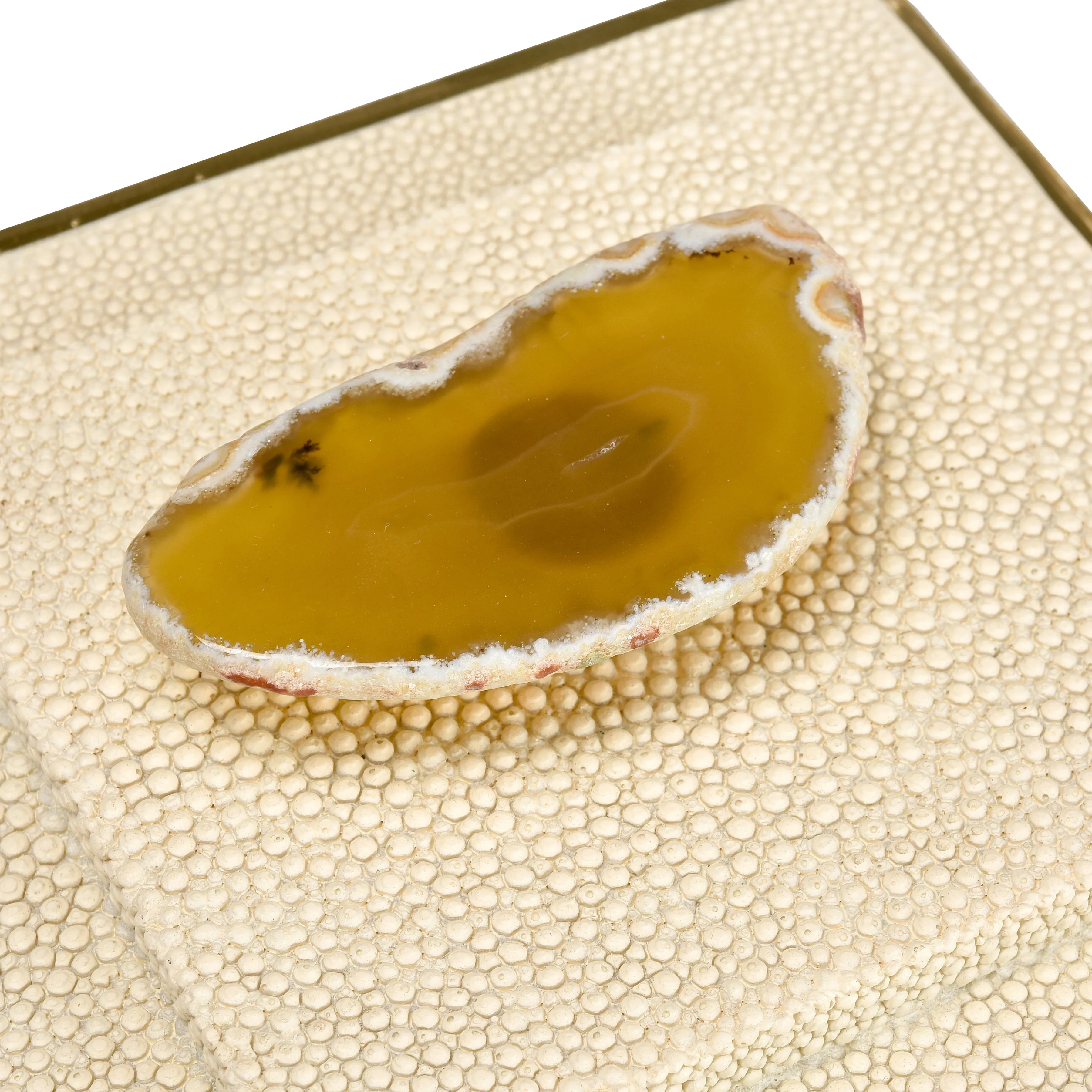 Benner Trays & Bowls