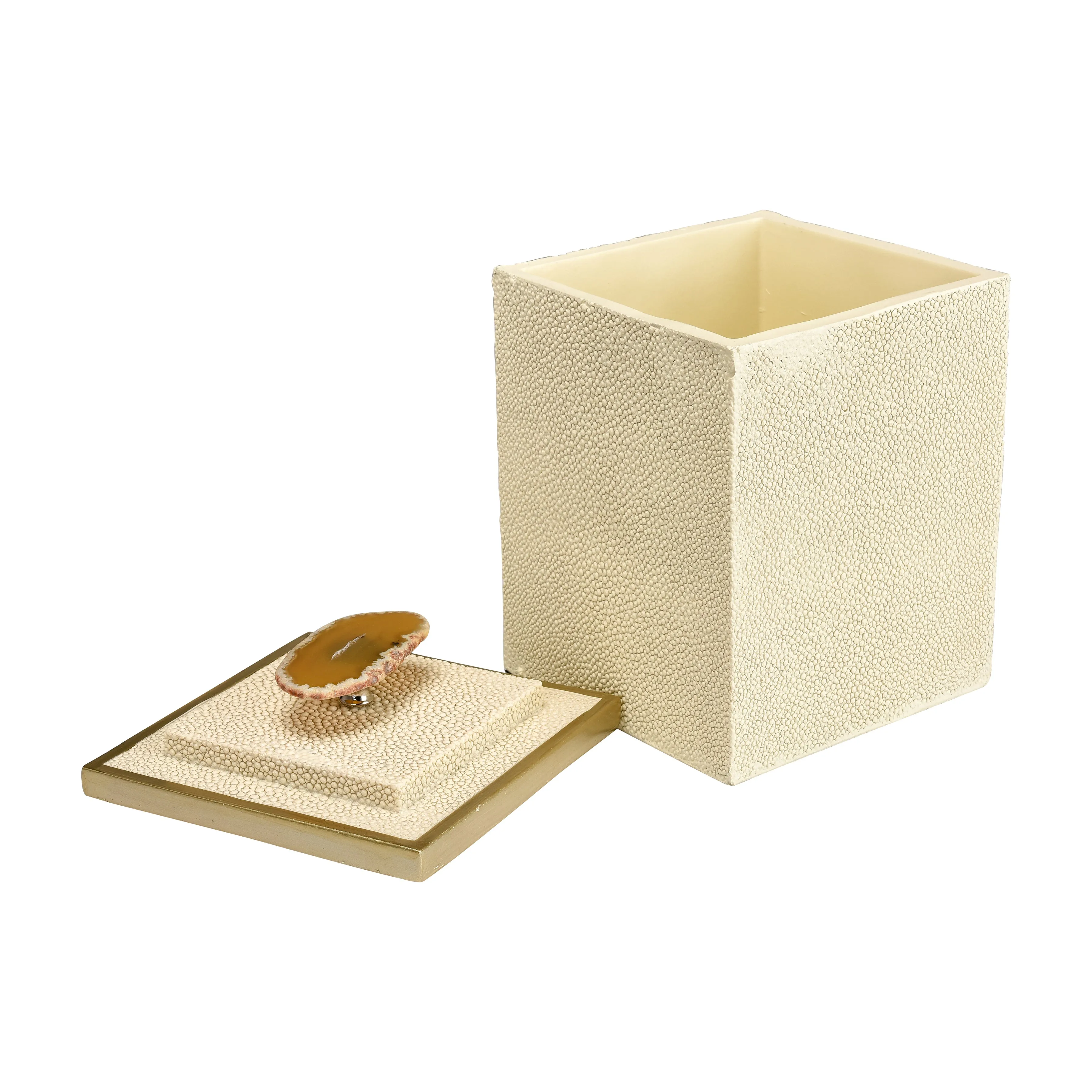 Benner Trays & Bowls