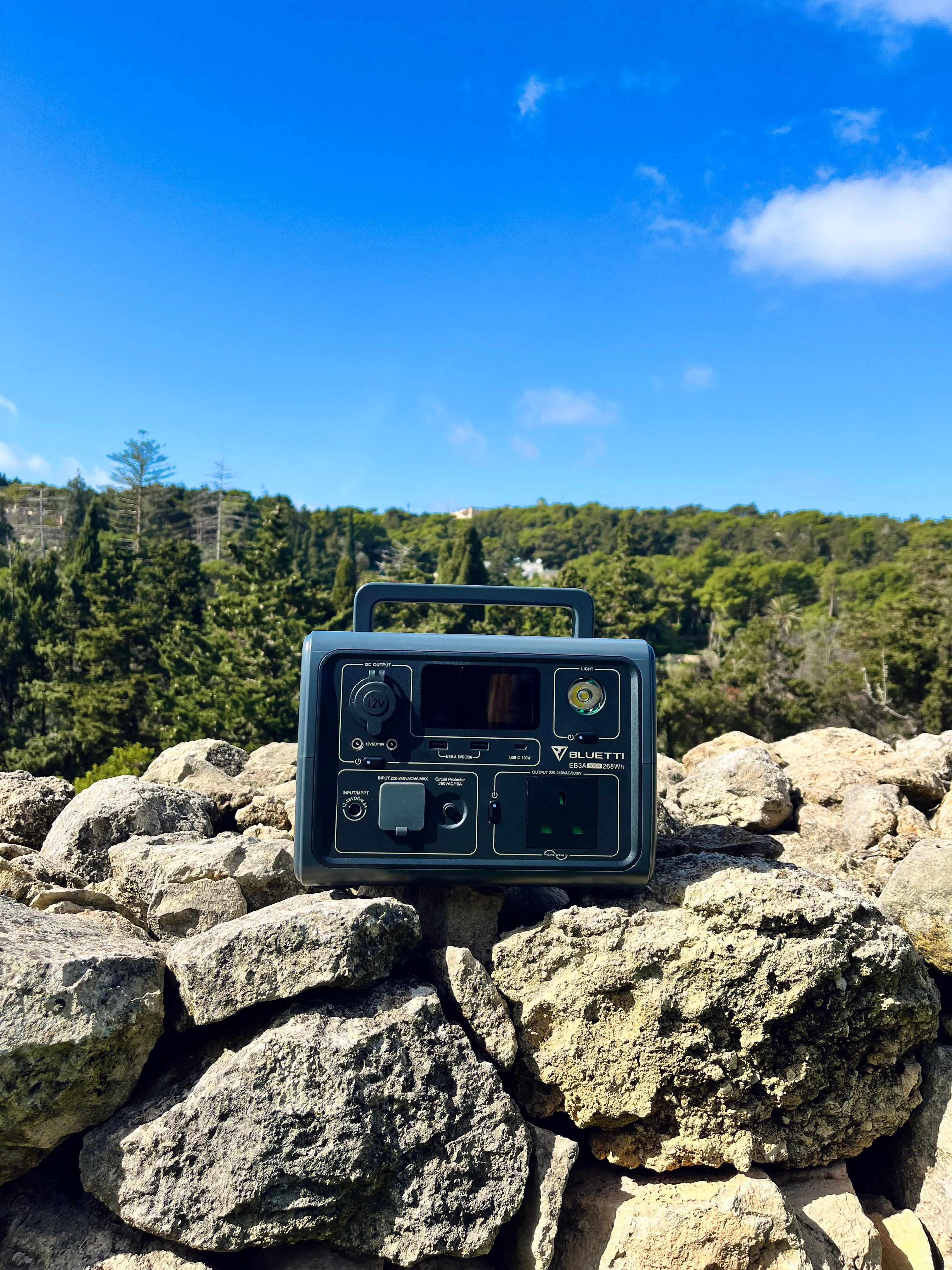 Bluetti EB3A portable solar power station