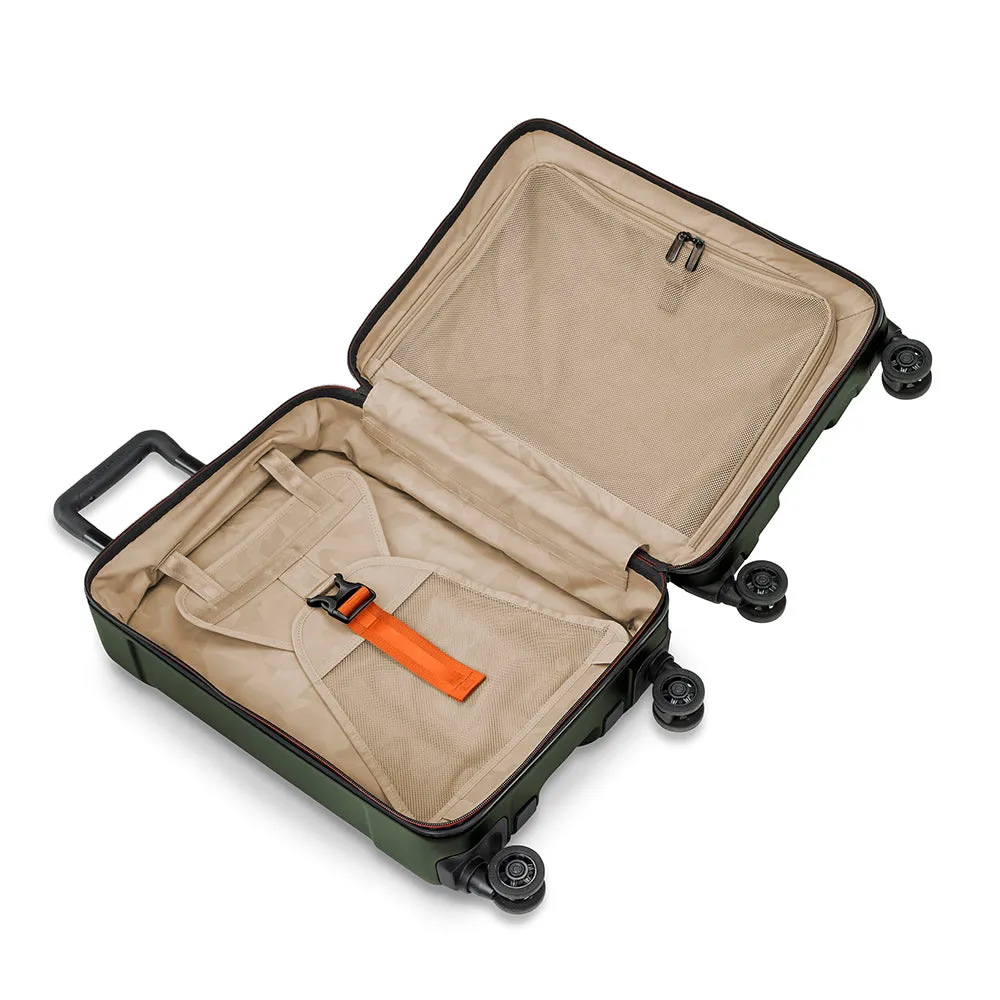 Briggs & Riley Torq International 21inch Carry-on Spinner
