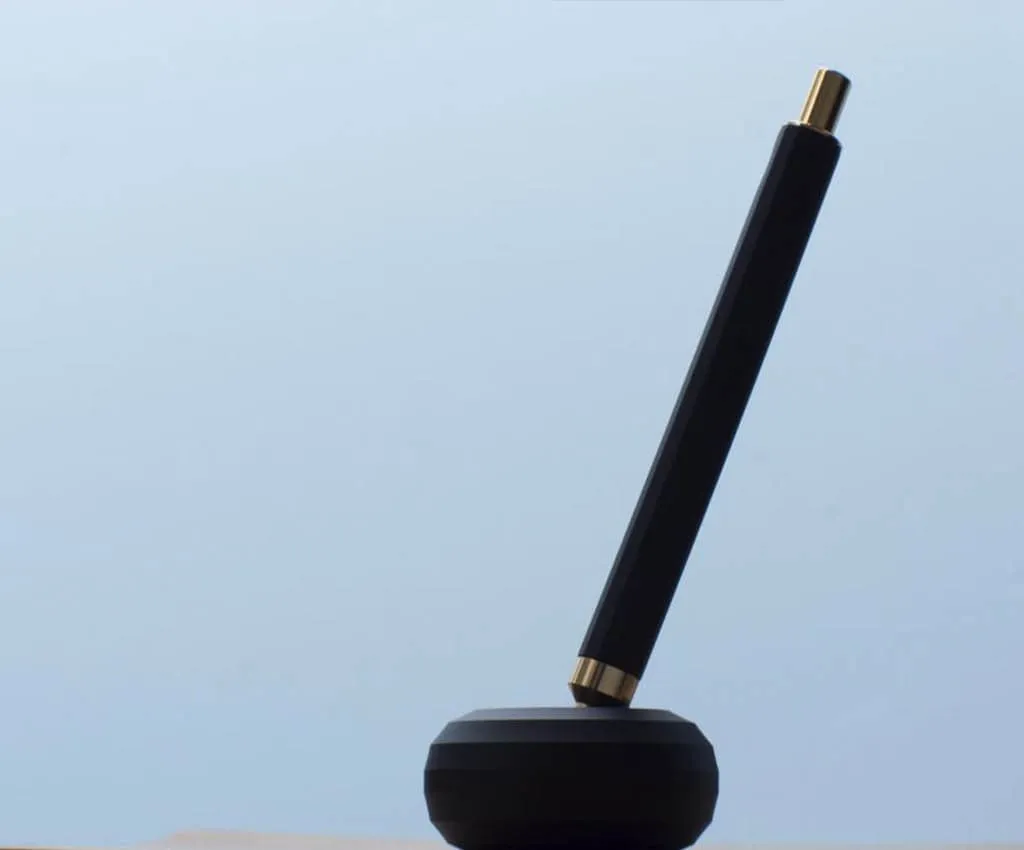 HMM Paperweight / Pen Stand