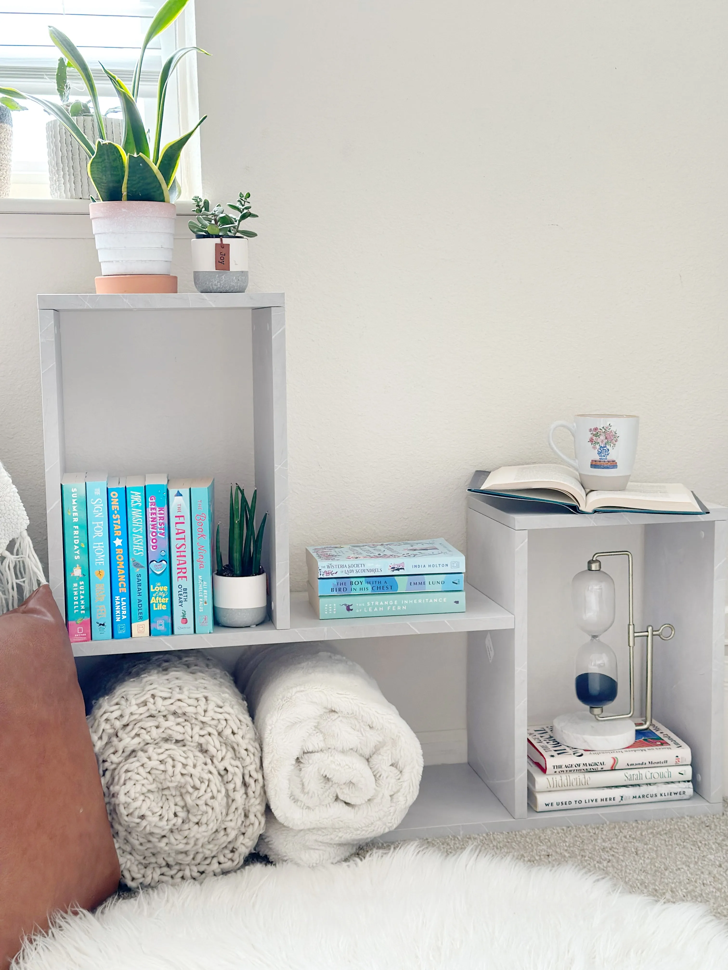 Kaboon Free Combination Shelf Unit--White Rock