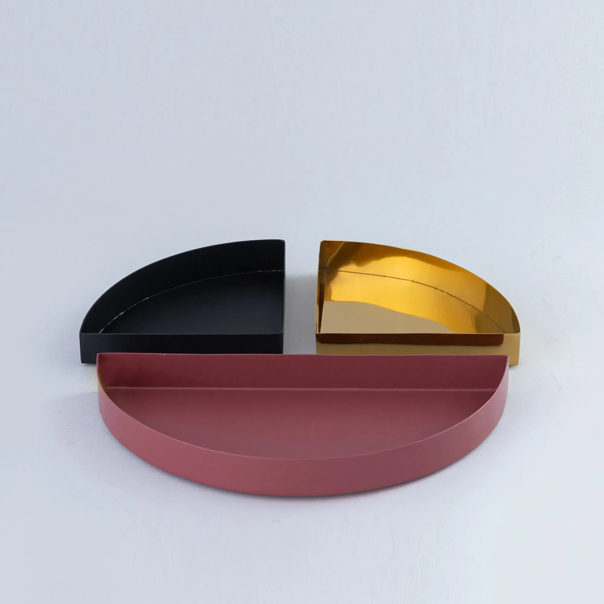 Round s/3 trays