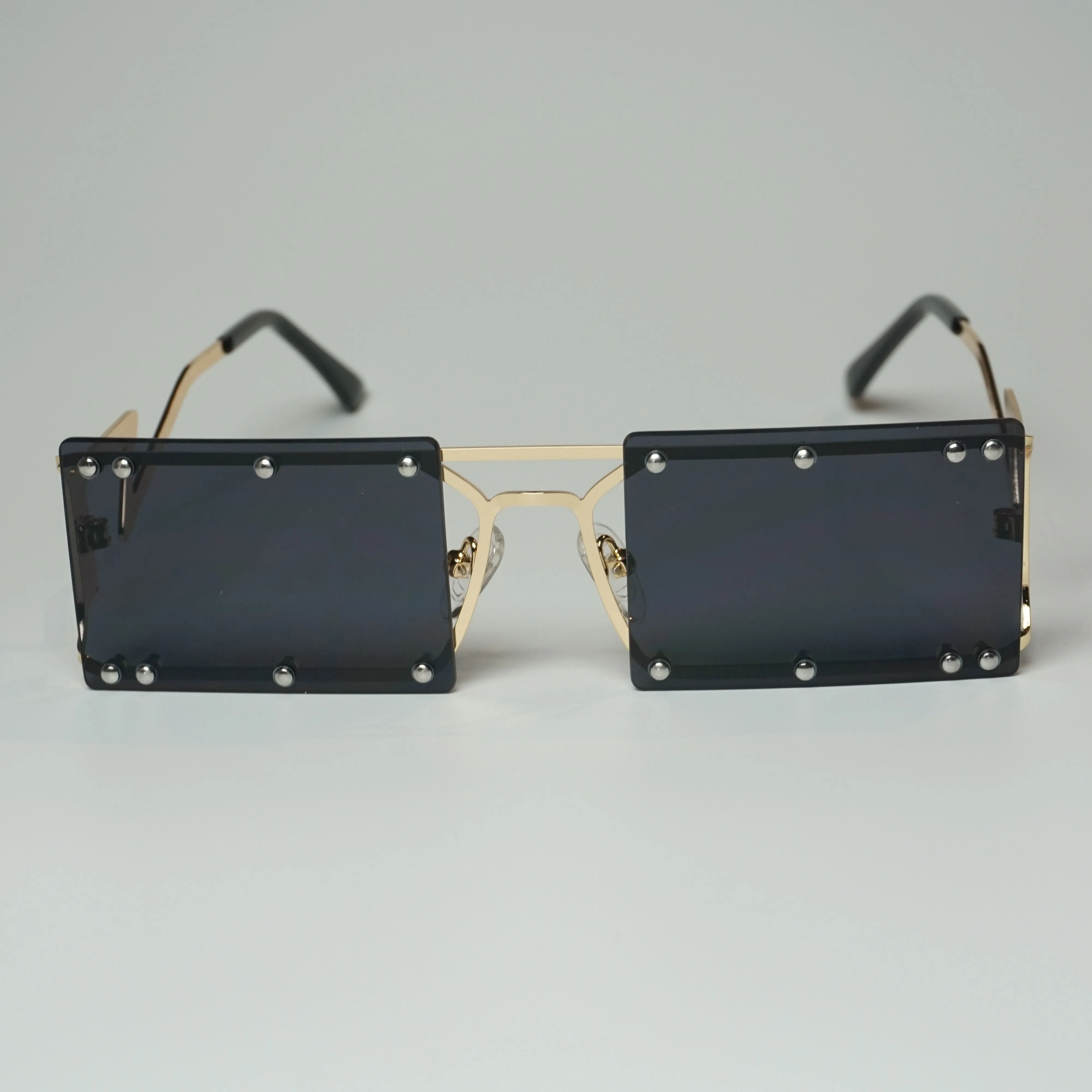 ShantelBoss Rimless Studded Rectangular Sunglasses