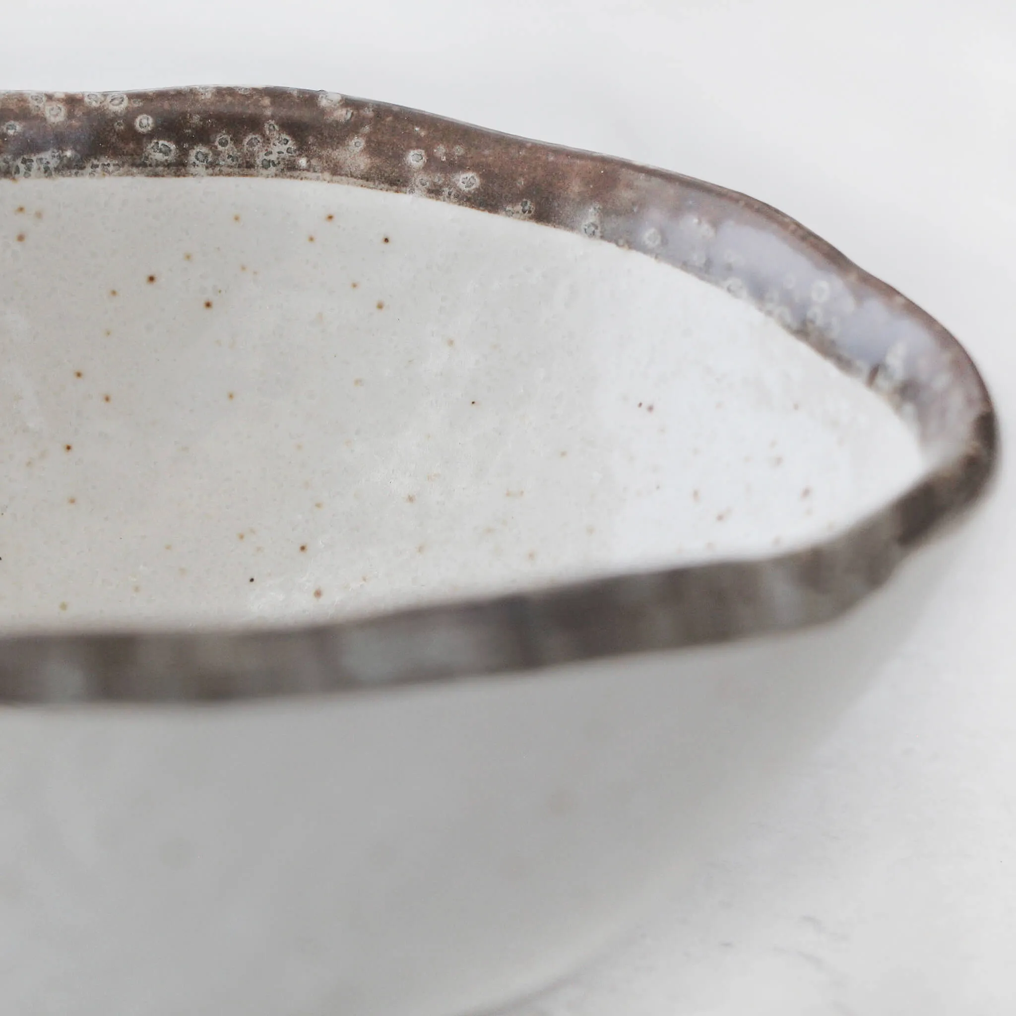 SHIROKARATSU CERAMIC SMALL DISH  |  BUNDLE X10  |  NATURAL GLAZE  |  8.5CM