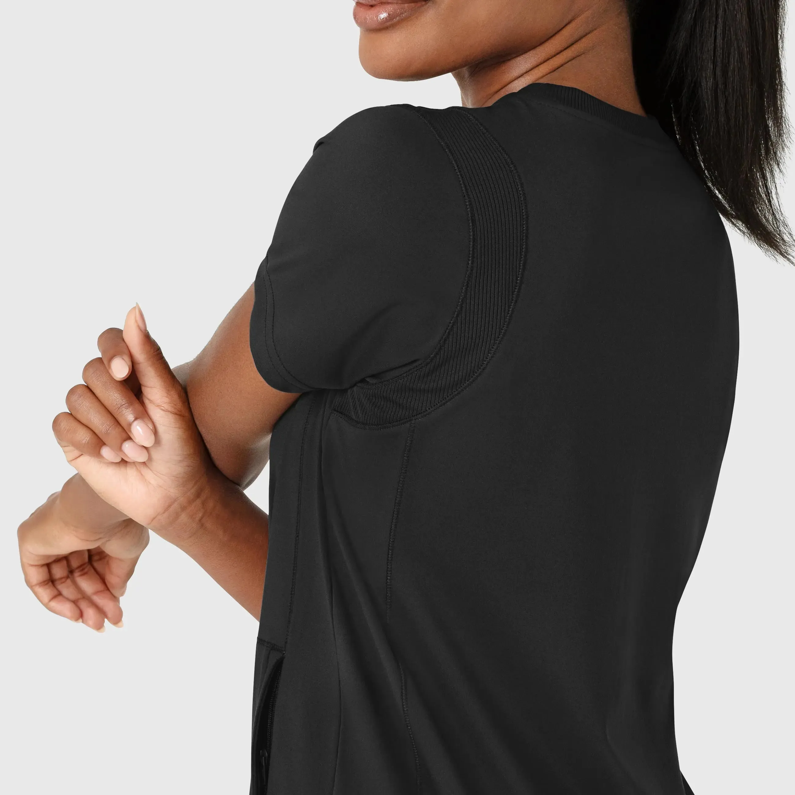 Wink Knit Women's Flex-n-Reach Crew Neck Scrub Top - Black