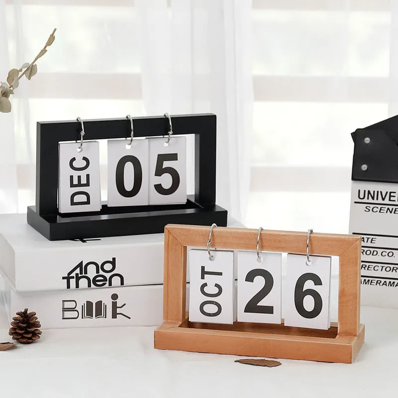 Wooden Flip Countdown Small Desk Calendar